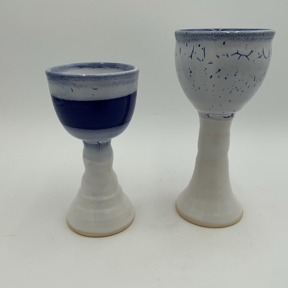 2 Sgnd Amy L Pottery Goblets Glazed Wine Chalices Blue & White - Picture 4 of 9